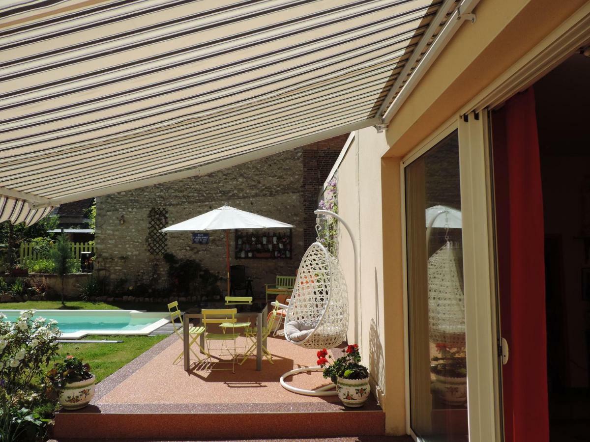 Bed and Breakfast Sees Chez Vous Экстерьер фото