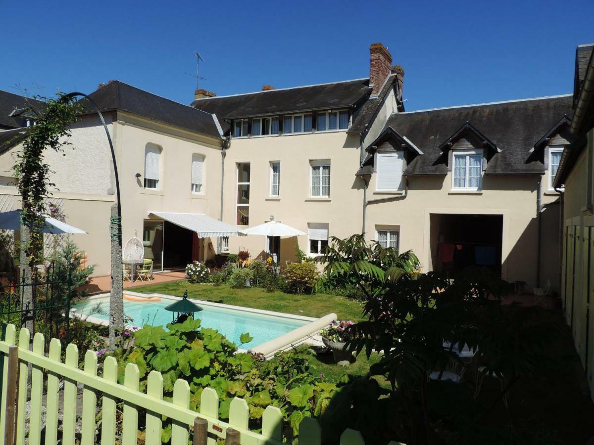 Bed and Breakfast Sees Chez Vous Экстерьер фото