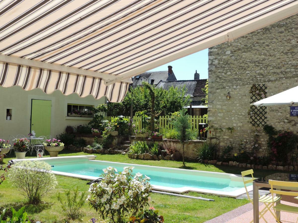 Bed and Breakfast Sees Chez Vous Экстерьер фото